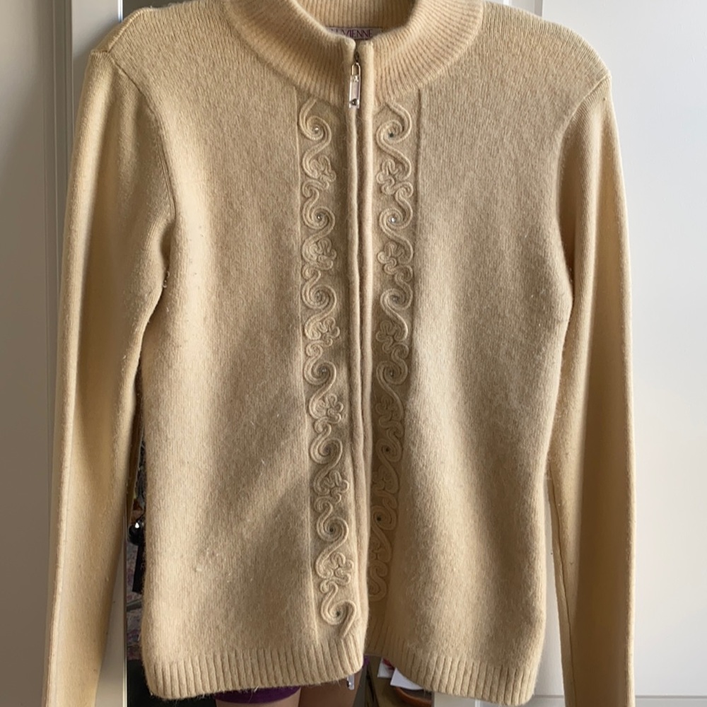 Luvienne vintage cream sweater zipper rhinestones